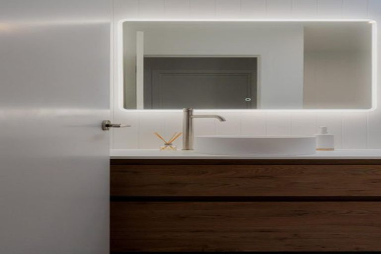 Photo of property in 43 Barn Road, Jacks Point, 9371