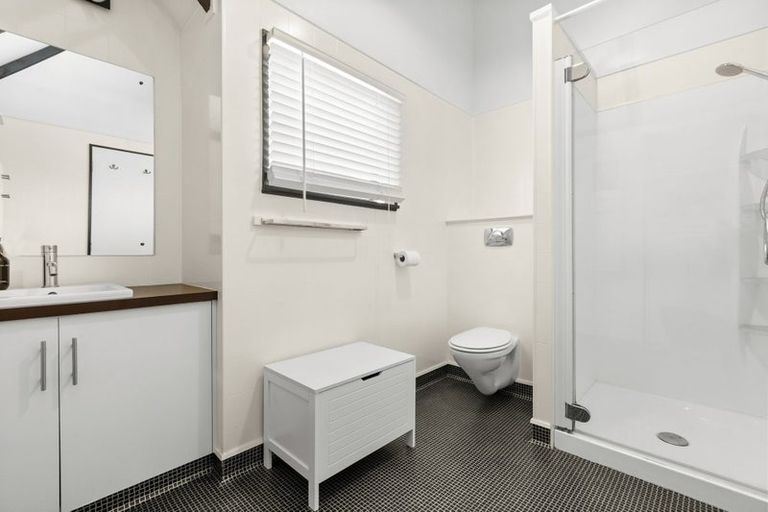 Photo of property in 13d Lovat Street, Havelock North, 4130