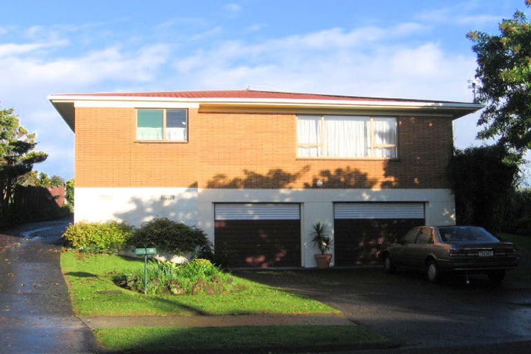 Photo of property in 1/3 Sarah Place, Farm Cove, Auckland, 2012