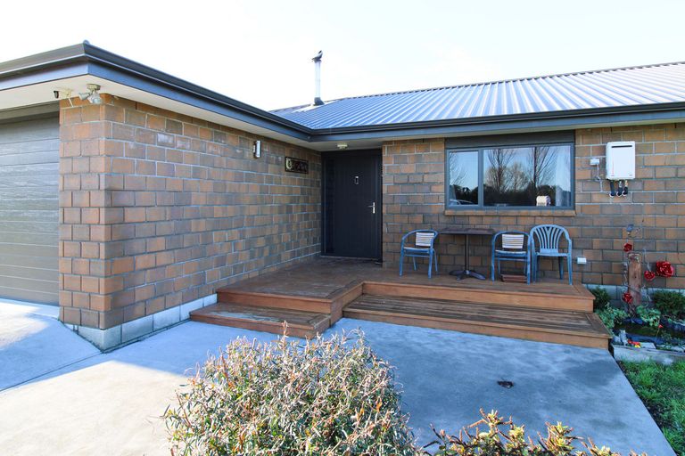 Photo of property in 10 Miles Lane, Carterton, 5713