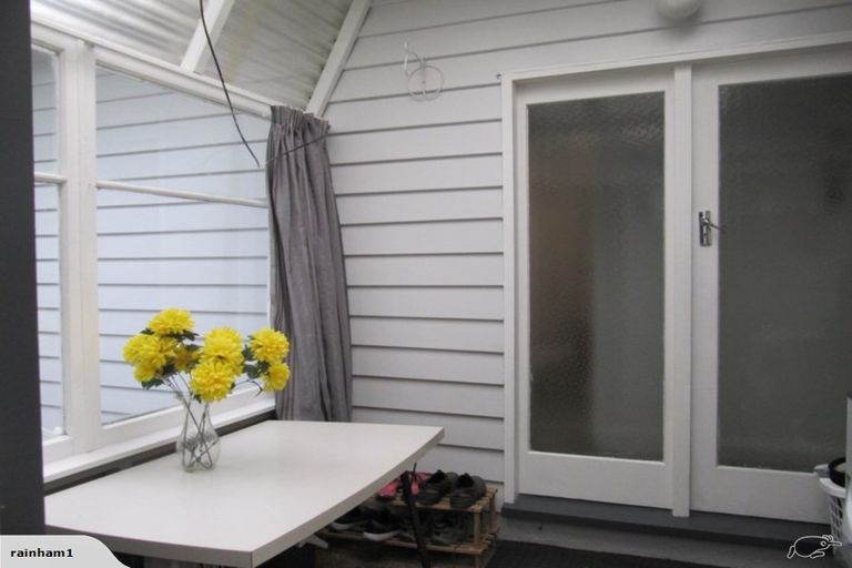 Photo of property in 10 Alexander Street, Awapuni, Palmerston North, 4412