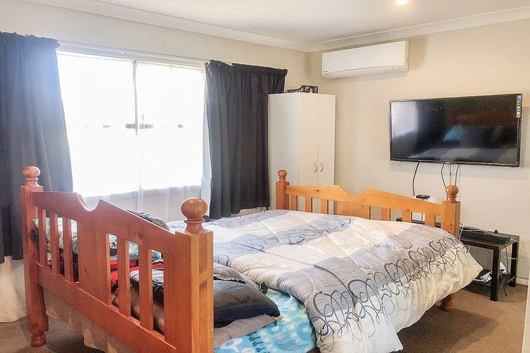 Photo of property in 1/75 Russell Road, Manurewa, Auckland, 2102