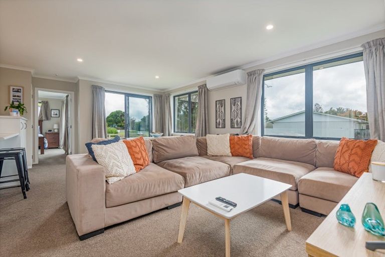 Photo of property in 26 Pitt Street, Pahiatua, 4910