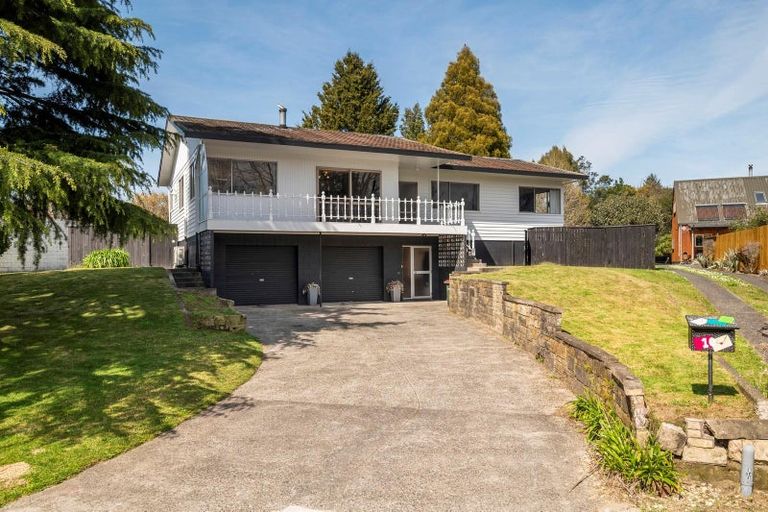 Photo of property in 10 Helena Place, Sunnybrook, Rotorua, 3015