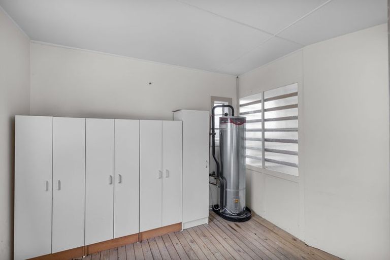 Photo of property in 13 Effingham Street, North New Brighton, Christchurch, 8083