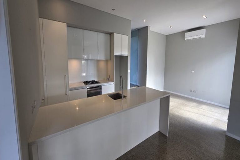 Photo of property in 73 Ridge View Crescent, Pukekohe, 2120