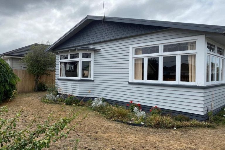 Photo of property in 17 Ottawa Road, Wainoni, Christchurch, 8061