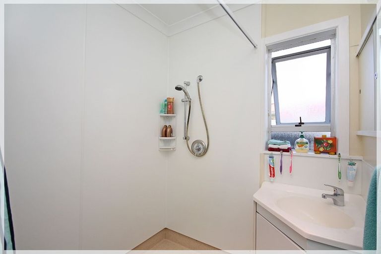 Photo of property in 6 Cargill Street, Levin, 5510