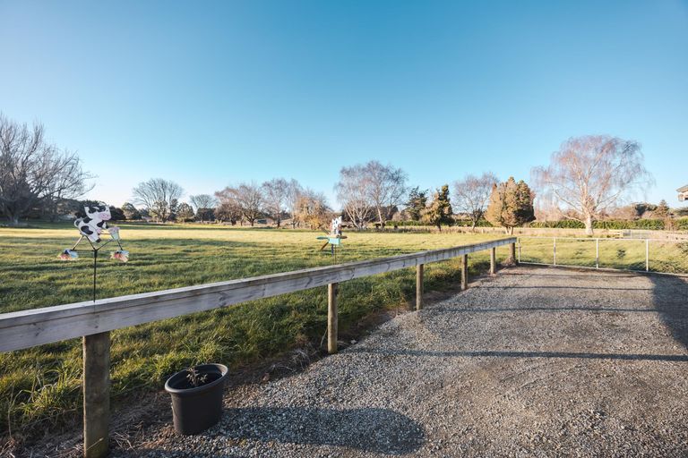 Photo of property in 27 Bulleid Road, Deborah, Oamaru, 9491