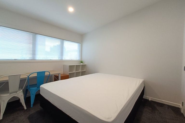 Photo of property in 201 Pakuranga Road, Pakuranga, Auckland, 2010