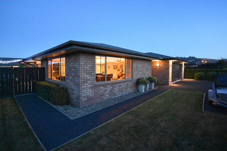 Photo of property in 42 Hagart-alexander Drive, Mosgiel, 9024