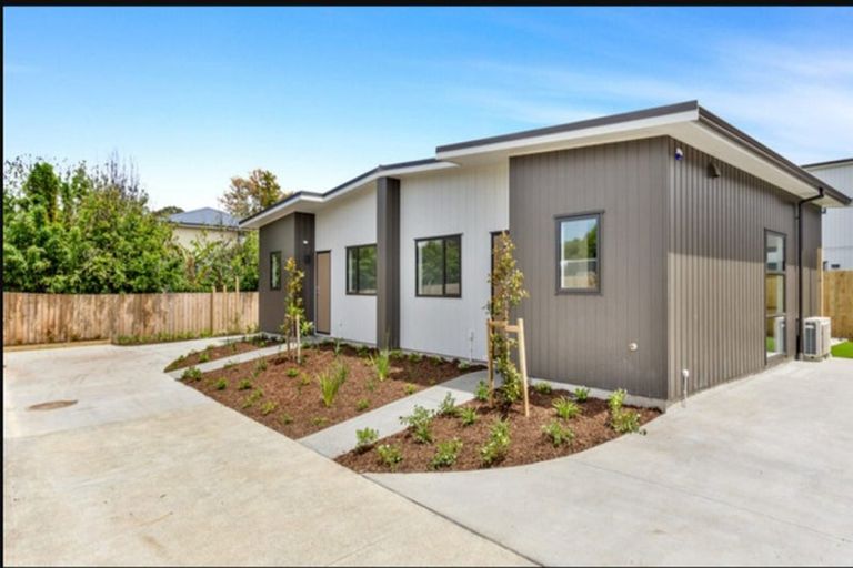 Photo of property in 23a Ventura Street, Mangere, Auckland, 2022