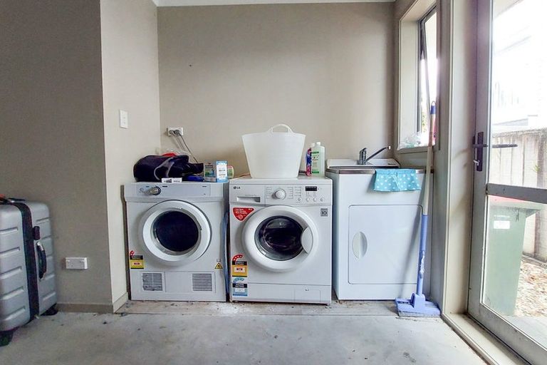 Photo of property in 4/3 Edgecumbe Street, Whitiora, Hamilton, 3200