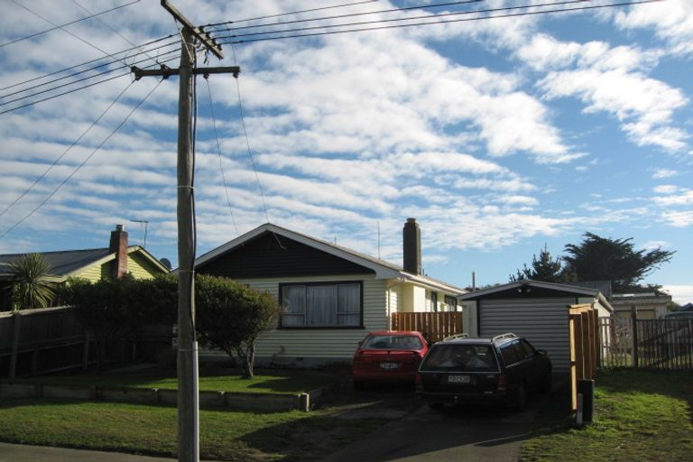 Photo of property in 12 Tovey Street, New Brighton, Christchurch, 8061