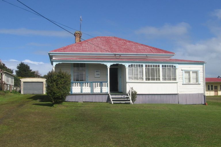 Photo of property in 34 Norton Street, Te Kopuru, 0391