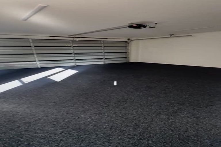 Photo of property in 6b Jern Place, Eastern Beach, Auckland, 2012