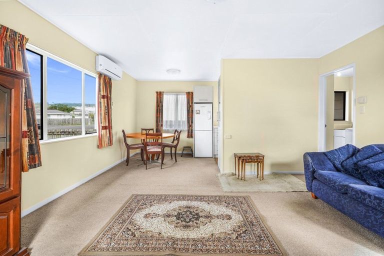 Photo of property in 10b Lee Road, Hannahs Bay, Rotorua, 3010