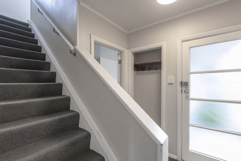 Photo of property in 30 Hooker Avenue, Bryndwr, Christchurch, 8053