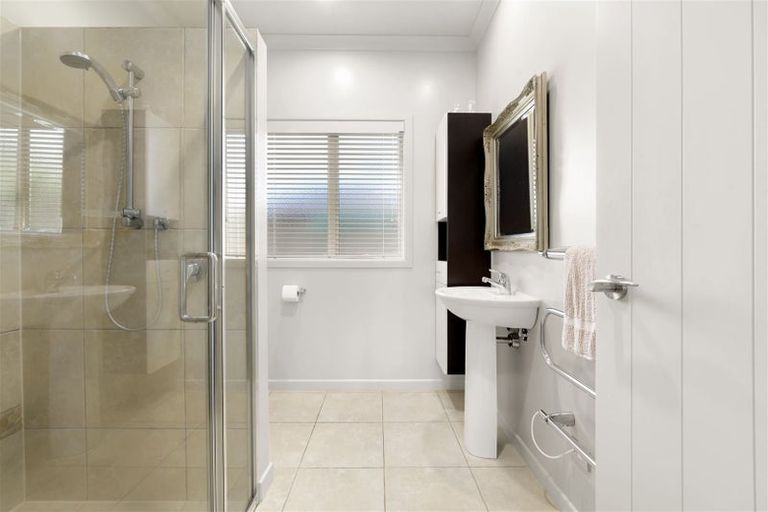 Photo of property in 69 Wiltshire Drive, Huntington, Hamilton, 3210