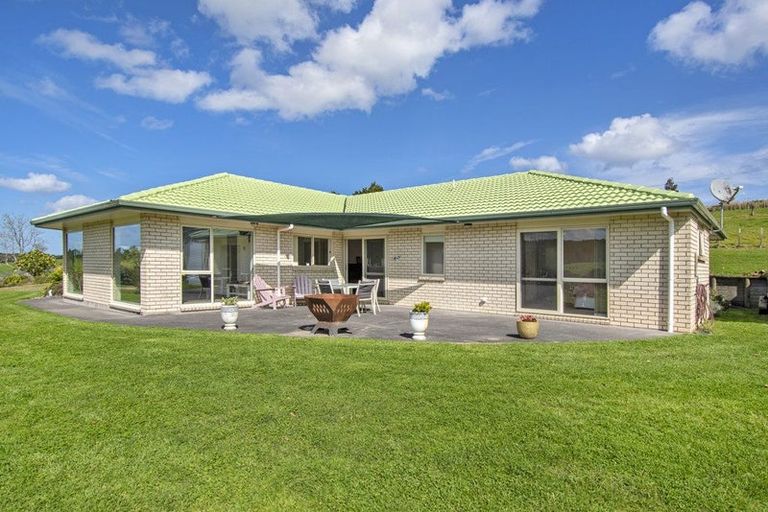 Photo of property in 3 Riversong Road, Kauri, Kamo, 0185
