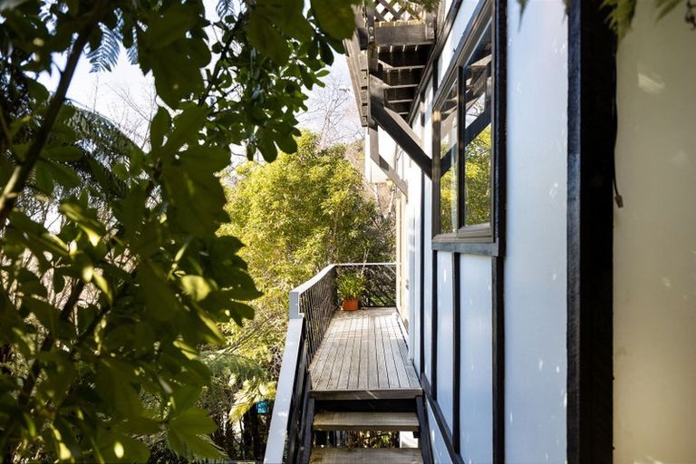 Photo of property in 5 Newgate Street, Picton, 7220