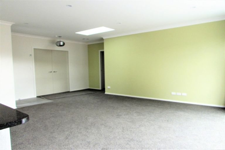 Photo of property in 4 Yeats Grove, Trentham, Upper Hutt, 5018