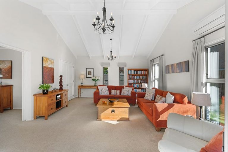 Photo of property in 30 Strathean Avenue, Avonhead, Christchurch, 8042