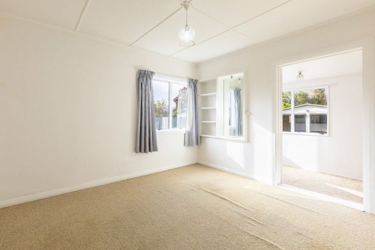 Photo of property in 38 Francis Drake Street, Waipukurau, 4200