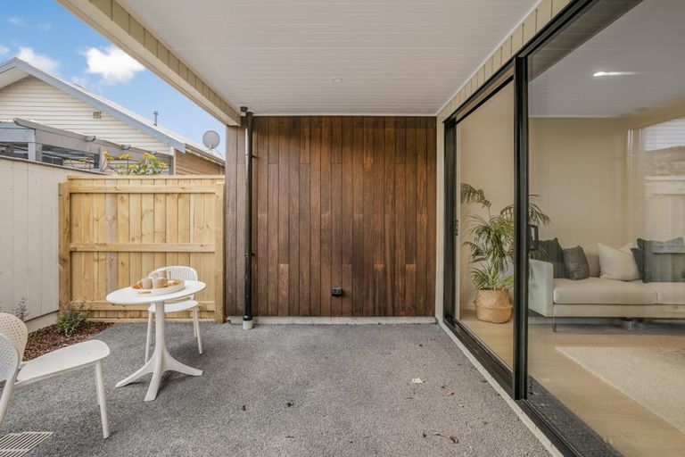 Photo of property in 11/200 Knights Road, Hutt Central, Lower Hutt, 5011