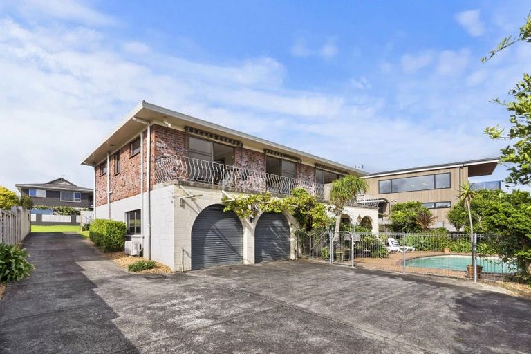 Photo of property in 114 Bramley Drive, Farm Cove, Auckland, 2012