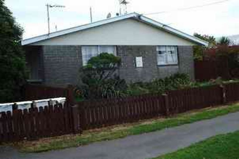 Photo of property in 3/50 Moffett Street, Islington, Christchurch, 8042