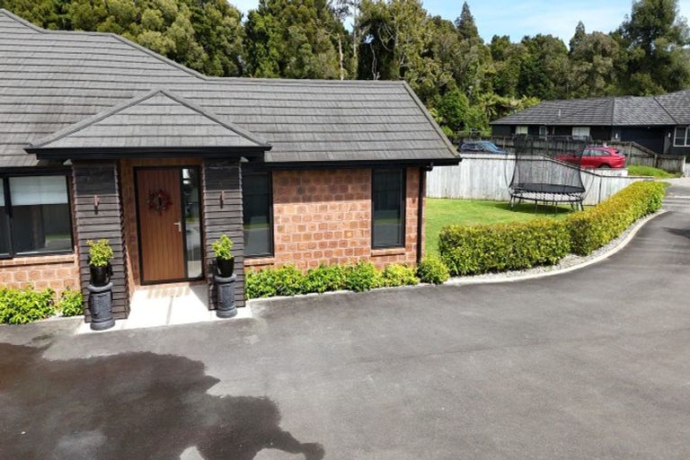 Photo of property in 10 Kawatiri Place, Westport, 7825