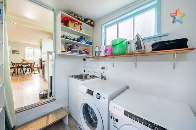 Photo of property in 3 Gibbs Crescent, Wainuiomata, Lower Hutt, 5014