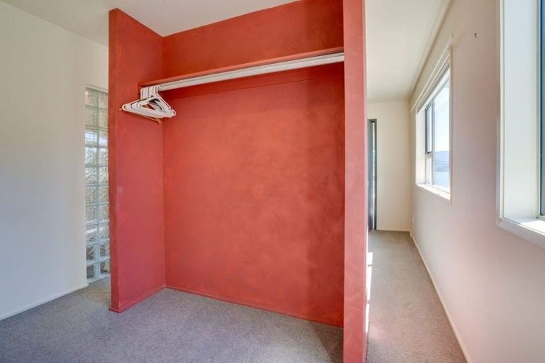 Photo of property in 40 Marine Parade, Macandrew Bay, Dunedin, 9014