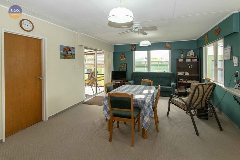 Photo of property in 51 Leicester Avenue, Tamatea, Napier, 4112