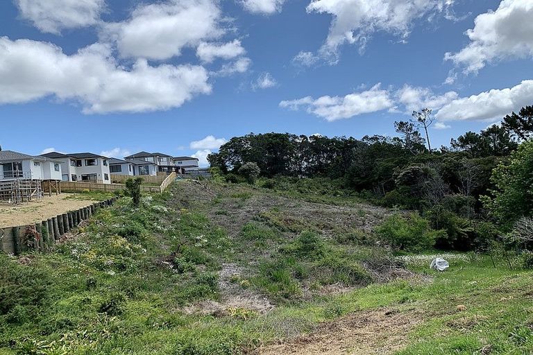 Photo of property in 121d Sunnyside Road, Sunnyvale, Auckland, 0612