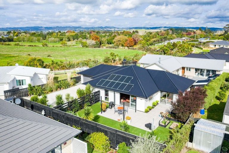 Photo of property in 14 Riverglen Road, Waipu, 0510