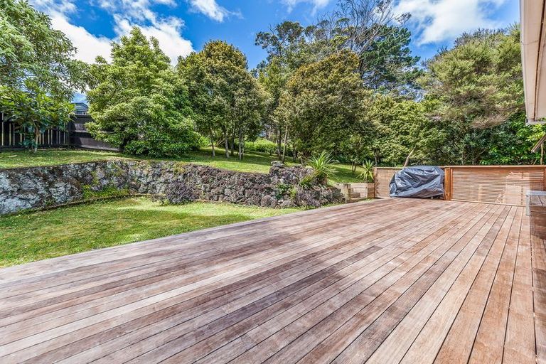 Photo of property in 5/40 Radiata Lane, Chatswood, Auckland, 0626