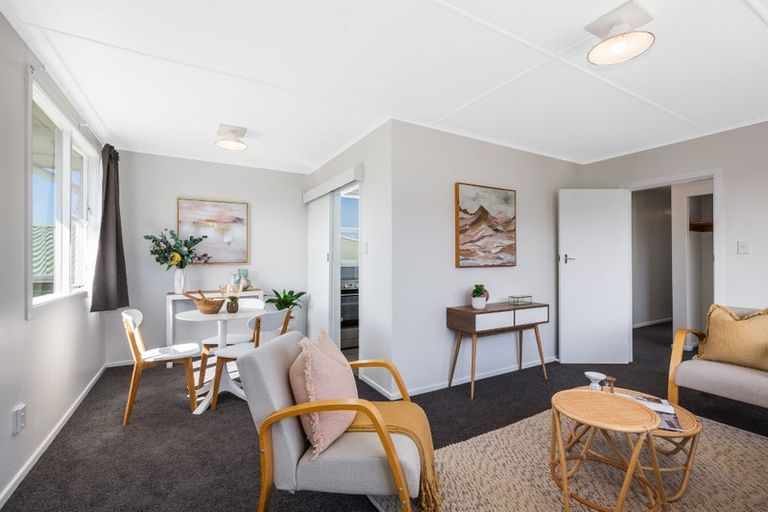 Photo of property in 12 Paenui Street, Titahi Bay, Porirua, 5022