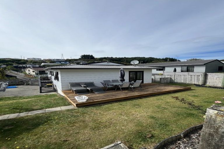 Photo of property in 58 Albatross Close, Whitby, Porirua, 5024
