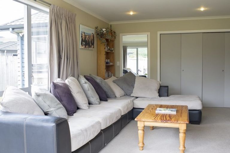 Photo of property in 4 Pukemere Way, Pukerua Bay, 5026