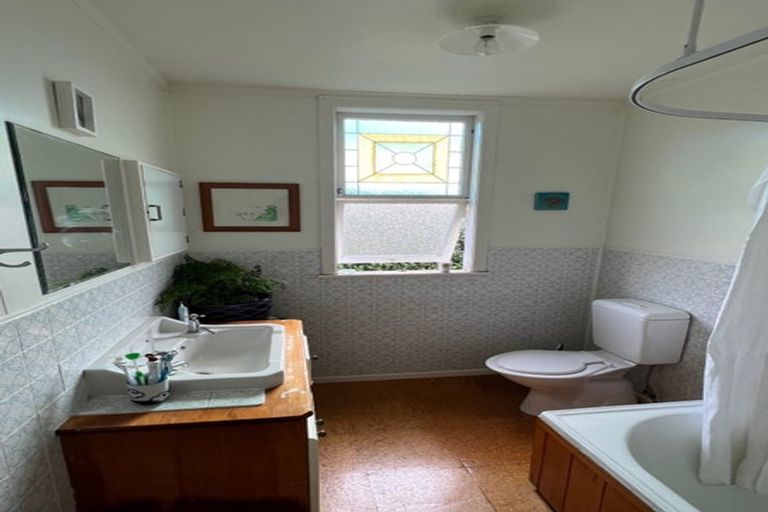 Photo of property in 352 Cove Road, Waipu, 0582