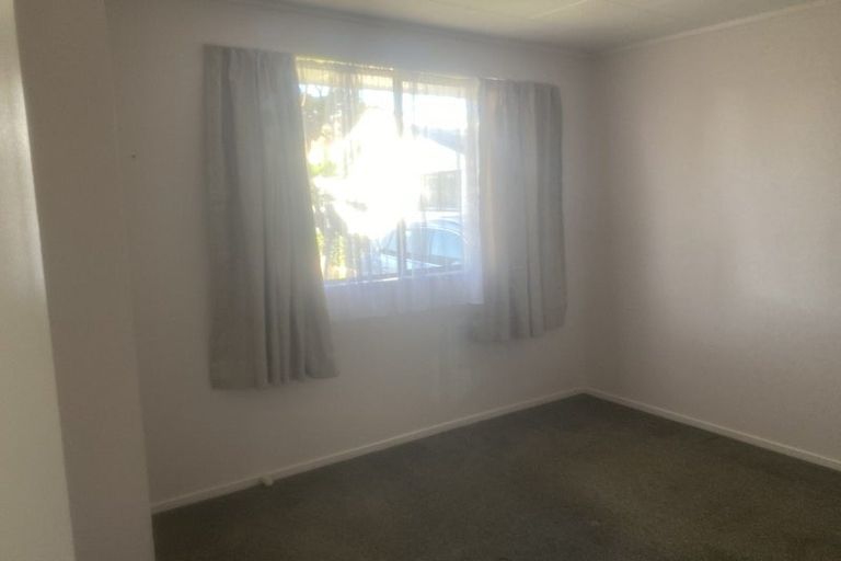 Photo of property in 35 Kings Road, Paihia, 0200