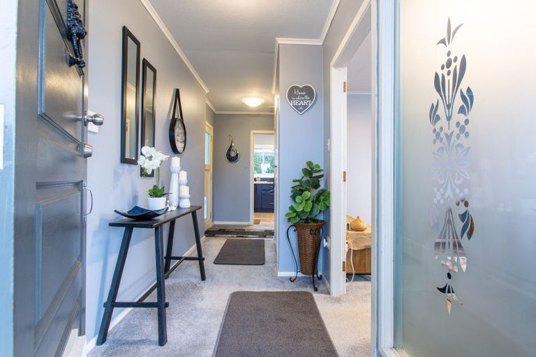 Photo of property in 11 Ries Street, Dannevirke, 4930