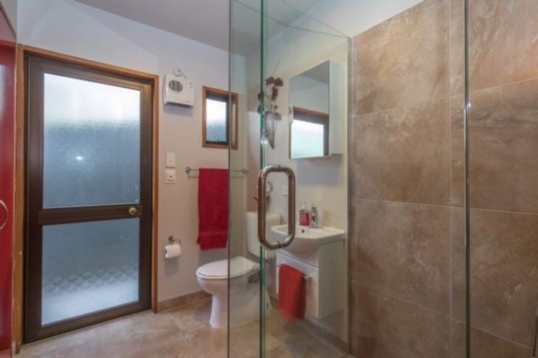 Photo of property in 51 Mount Iron Drive, Wanaka, 9305