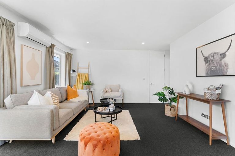 Photo of property in 24 Maka Lane, Halswell, Christchurch, 8025