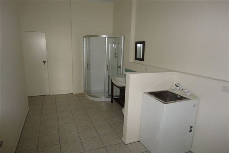 Photo of property in 69 Princes Street, Hawera, 4610