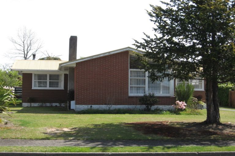 Photo of property in 22 Barron Crescent, Fenton Park, Rotorua, 3010