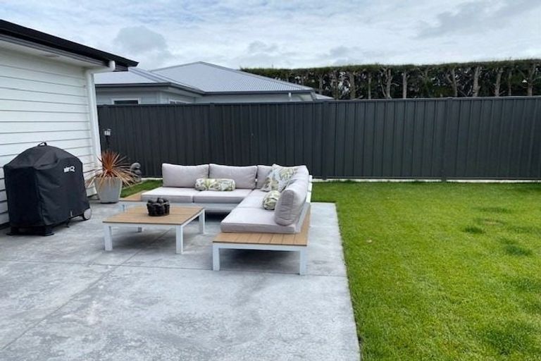 Photo of property in 49 Wai Whatu Street, Meeanee, Napier, 4110