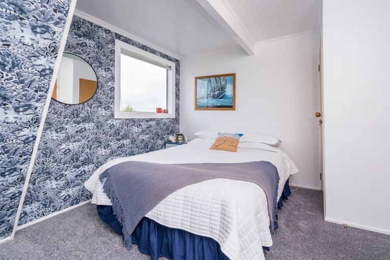 Photo of property in 10 Rimu Street, Kaka Point, Balclutha, 9271